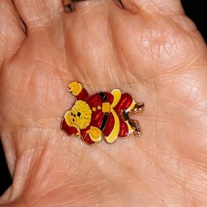Vintage Tiny Santa Pin Brooch Shiny Laquer Finish Christmas Accessory